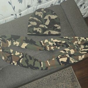 Camouflage Beanie and Scarf Set